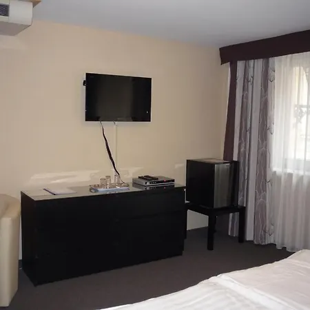 Szent Janos 3*